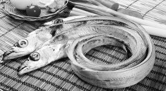 恐怖!甲醛帶魚流入市場,這樣的帶魚不要買!