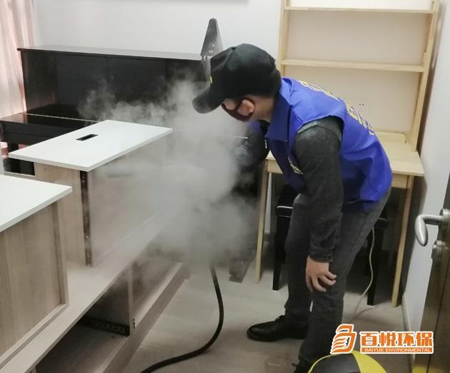 板材散發的刺鼻氣味有害？是甲醛超標嗎？ 